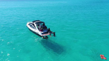 aluguer de barcos em arraial do cabo para passeios