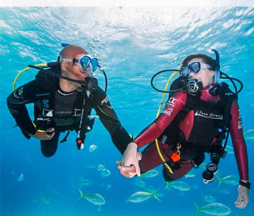 Batismo de Mergulho em Arraial do Cabo. ARRAIALFERIAS