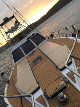 Lancha até 24 passageiros