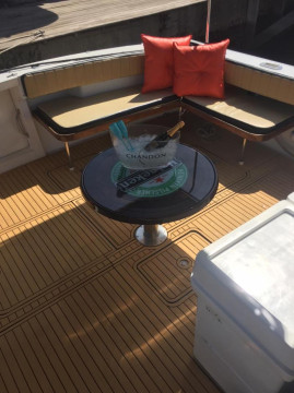 Lancha até 24 passageiros