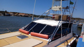 Lancha até 24 passageiros