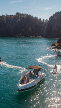 Lancha até 13 passageiros Anlu 28