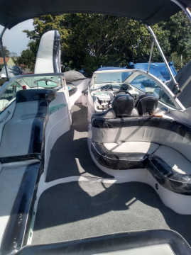 Lancha até 13 passageiros Anlu 28