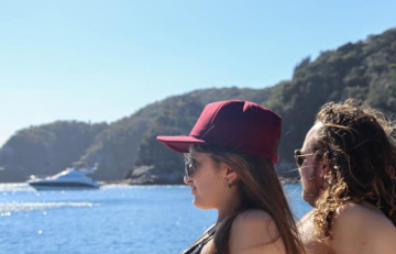 Até 9 Passageiros Hawk 32