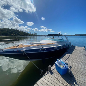 Até 9 Passageiros Hawk 32